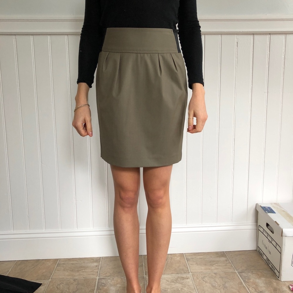High waisted long mini skirt by Express, tan-green